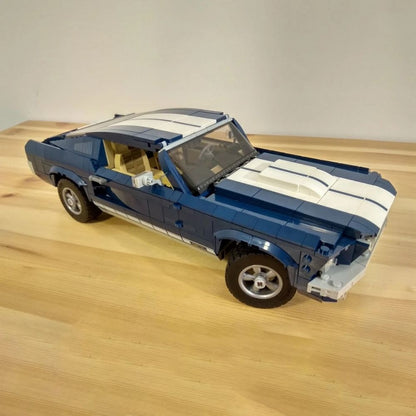 Mustang Eleanor  1/14 - 1400 Parça